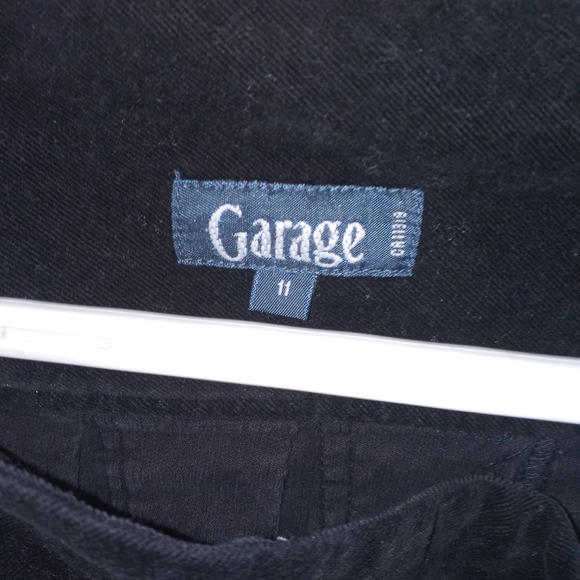 garage size 11 black skirt - Picture 2 of 2